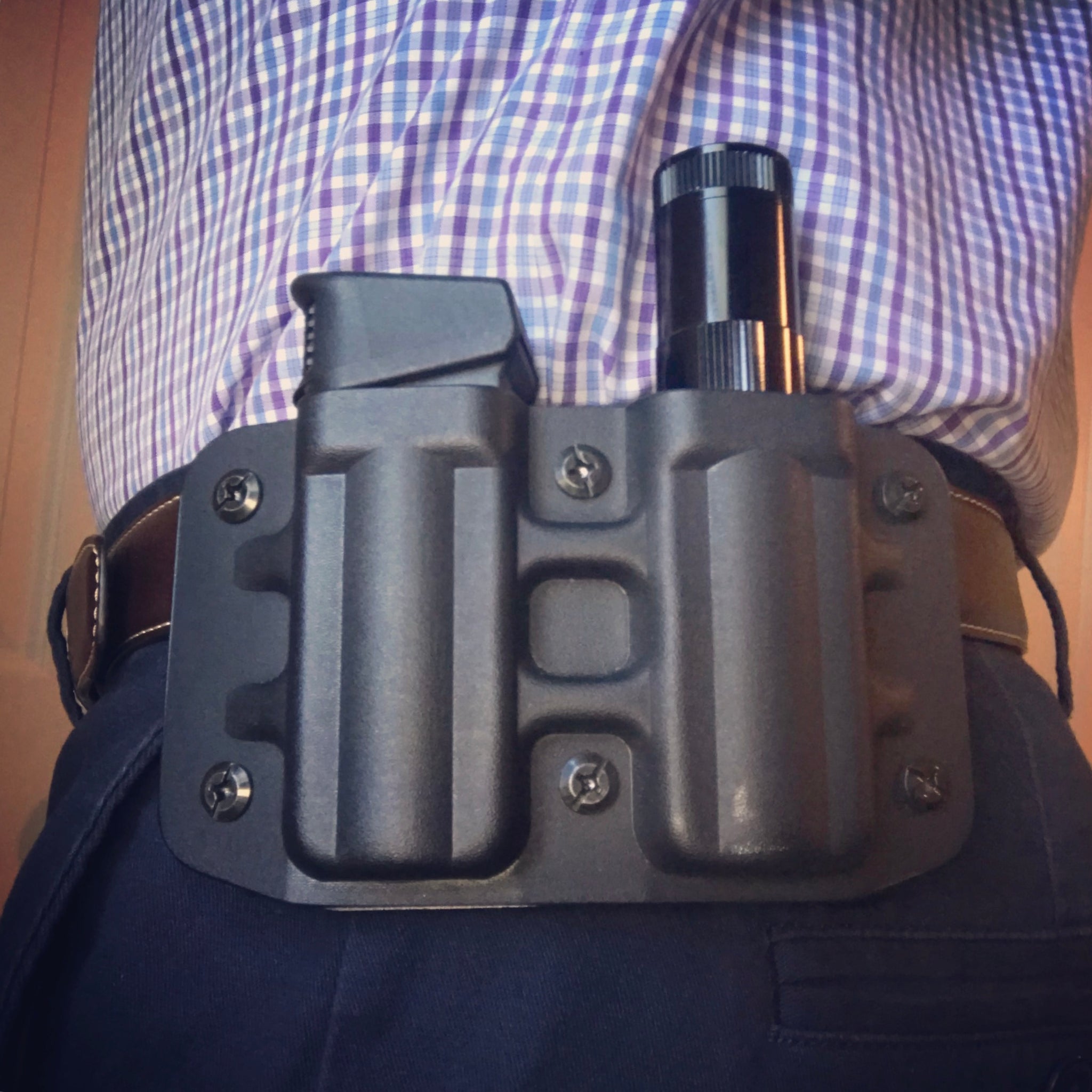 mag pouch, flashlight holder, baton, spray carrier MOLLE/PALS  or belt